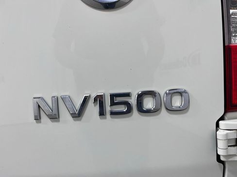 Used 2018 Nissan NV 1500 S w/ Rear Door Glass Package RWD image 17