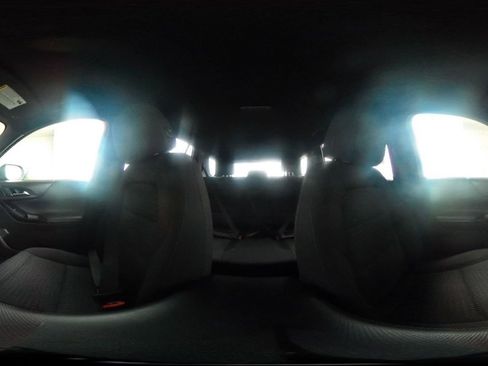 Used 2025 Chevrolet Equinox LT image 43