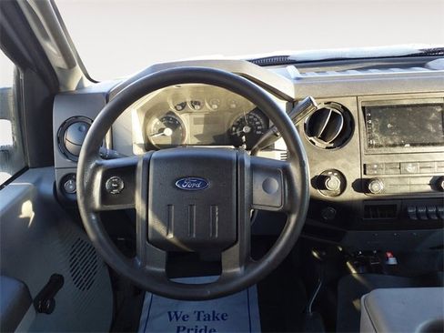 Used 2014 Ford F250 XL image 12