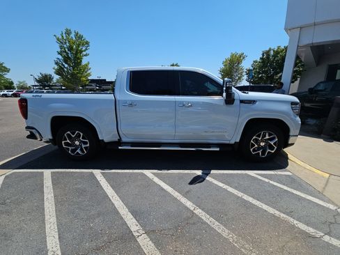 Used 2026 GMC Sierra 1500 SLT w/ SLT Premium Plus Package AWD/4WD image 1