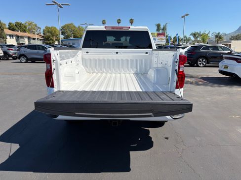 New 2025 Chevrolet Silverado 1500 Custom image 17