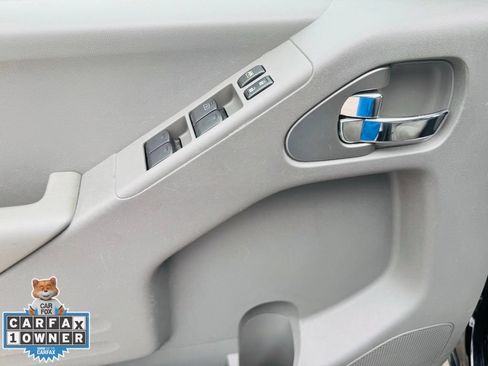 Used 2018 Nissan Frontier SV RWD image 11
