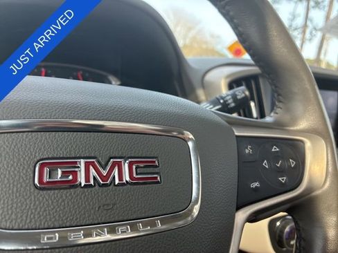 Used 2020 GMC Terrain Denali w/ Denali Premium Package FWD image 29