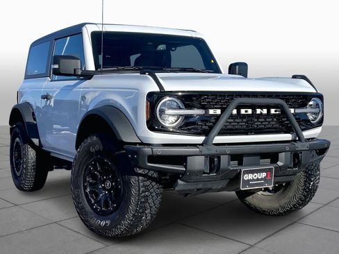 Certified 2022 Ford Bronco Wildtrak image 2