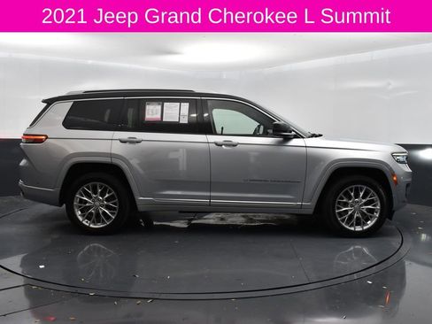 Used 2021 Jeep Grand Cherokee L Summit w/ Luxury Tech Group V image 4