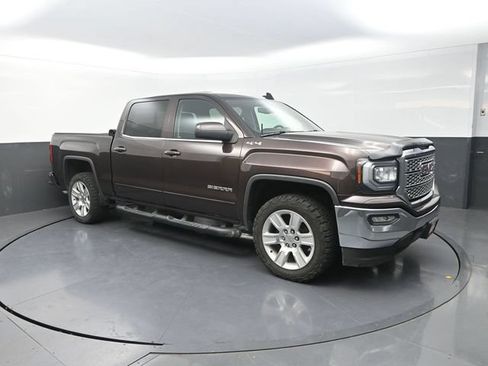 Used 2016 GMC Sierra 1500 SLE w/ SLE Value Package AWD/4WD image 10