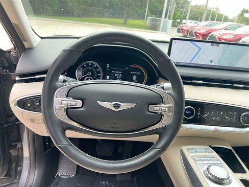 Used 2023 Genesis GV70 2.5T w/ Select Package image 13