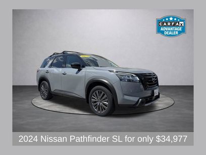 Used 2024 Nissan Pathfinder SL w/ SL Premium Package