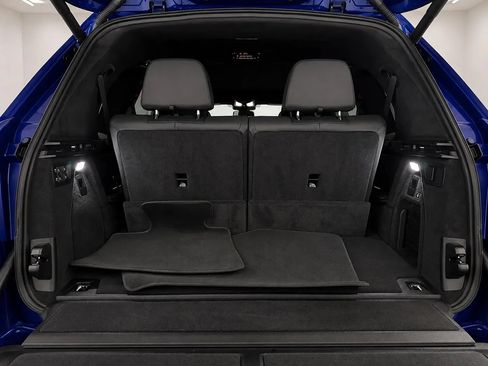 Used 2025 BMW X7 M60i AWD/4WD image 23