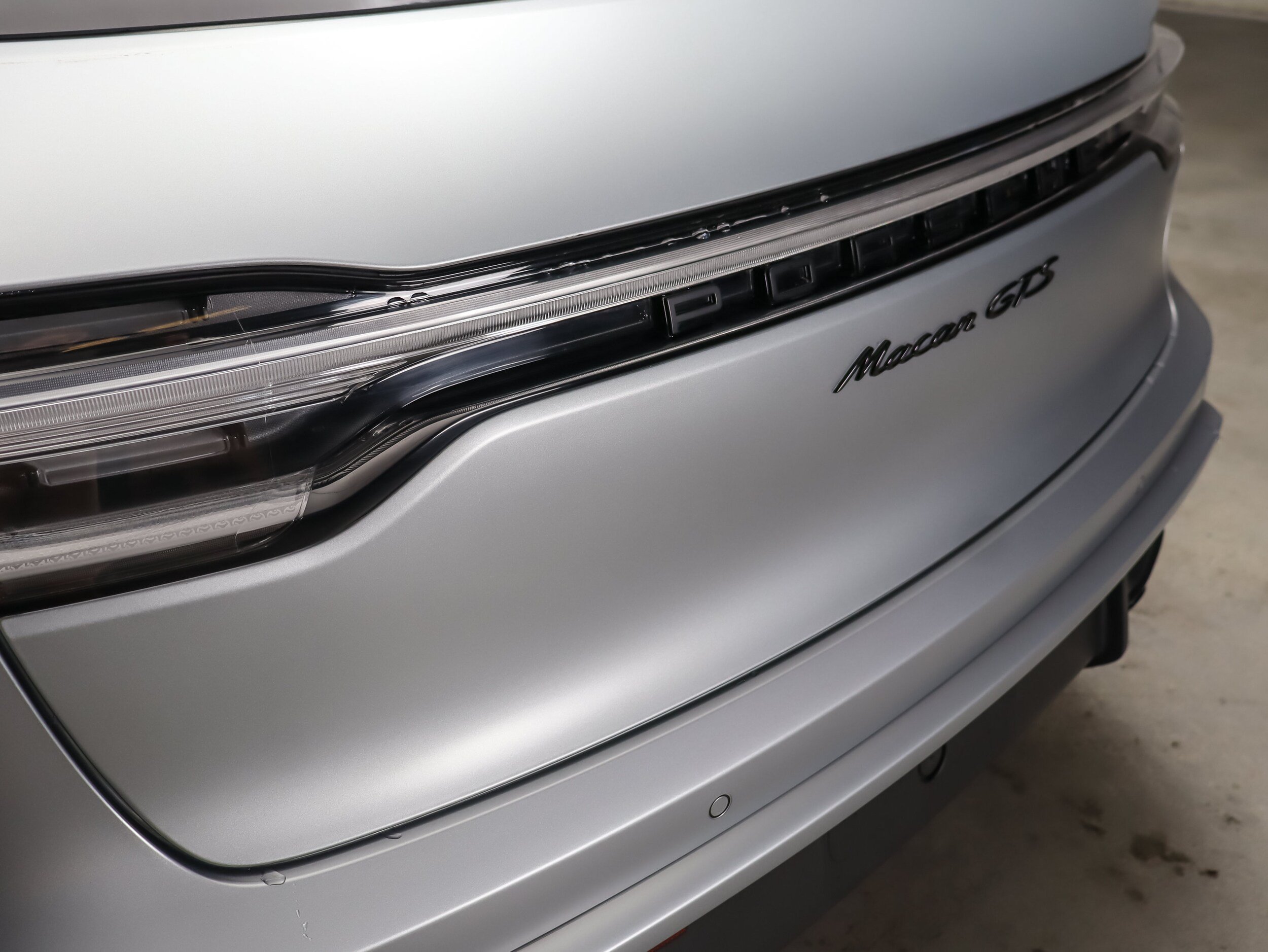 Certified 2025 Porsche Macan GTS AWD/4WD image 9