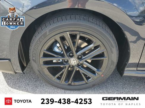 Used 2025 Toyota Camry SE FWD image 13