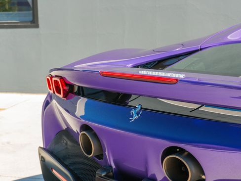 Used 2022 Ferrari SF90 Stradale image 38