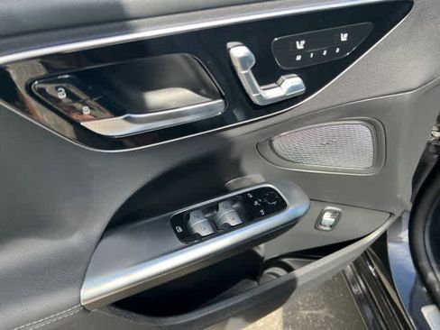 Used 2026 Mercedes-Benz C 300 Sedan image 14