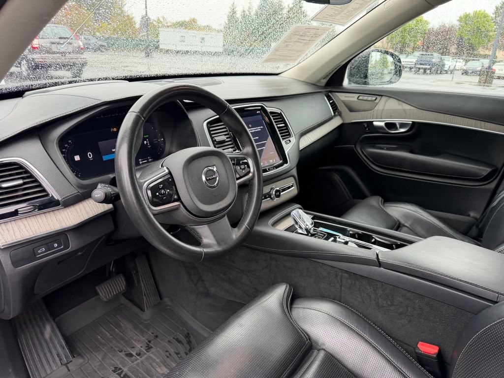 Used 2024 Volvo XC90 T8 Ultimate w/ Protection Package Premier AWD/4WD image 17