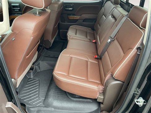 Used 2018 Chevrolet Silverado 2500 High Country w/ Duramax Plus Package image 13