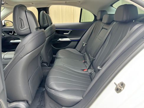 Used 2025 Mercedes-Benz E 350 Sedan w/ Winter Package image 41