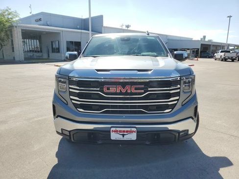 New 2026 GMC Sierra 1500 SLT RWD image 2