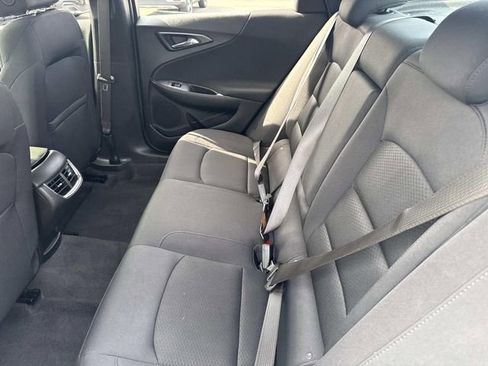 Used 2025 Chevrolet Malibu LT image 17