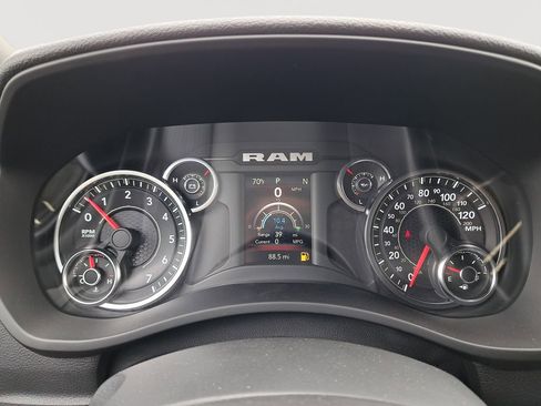 New 2024 RAM 2500 Tradesman w/ Towing Technology Group image 20