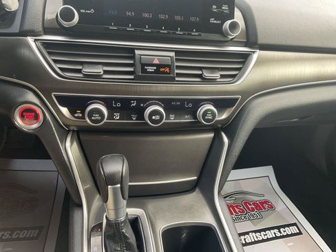 Used 2018 Honda Accord LX image 16