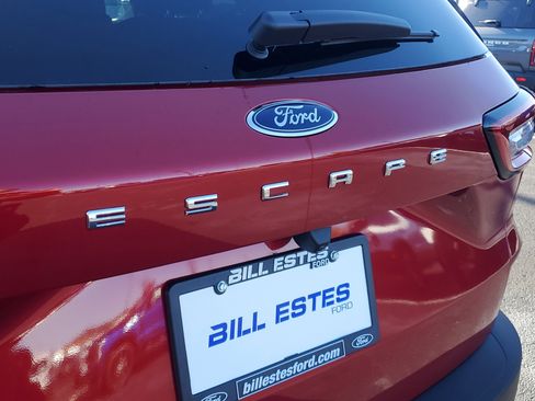 New 2025 Ford Escape Active w/ Active Premium Tech Pack image 7