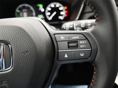Certified 2025 Honda CR-V Sport image 20