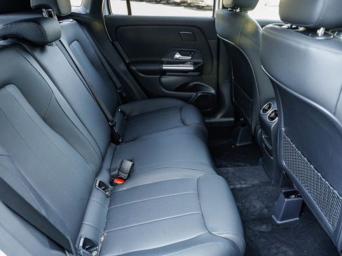 New 2026 Mercedes-Benz GLA 250 image 18