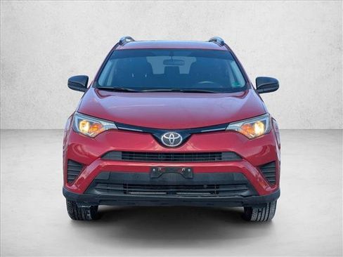 Used 2016 Toyota RAV4 LE image 2