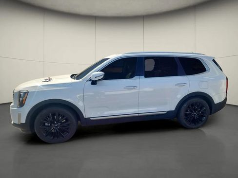 Used 2022 Kia Telluride SX w/ Towing Package FWD image 4