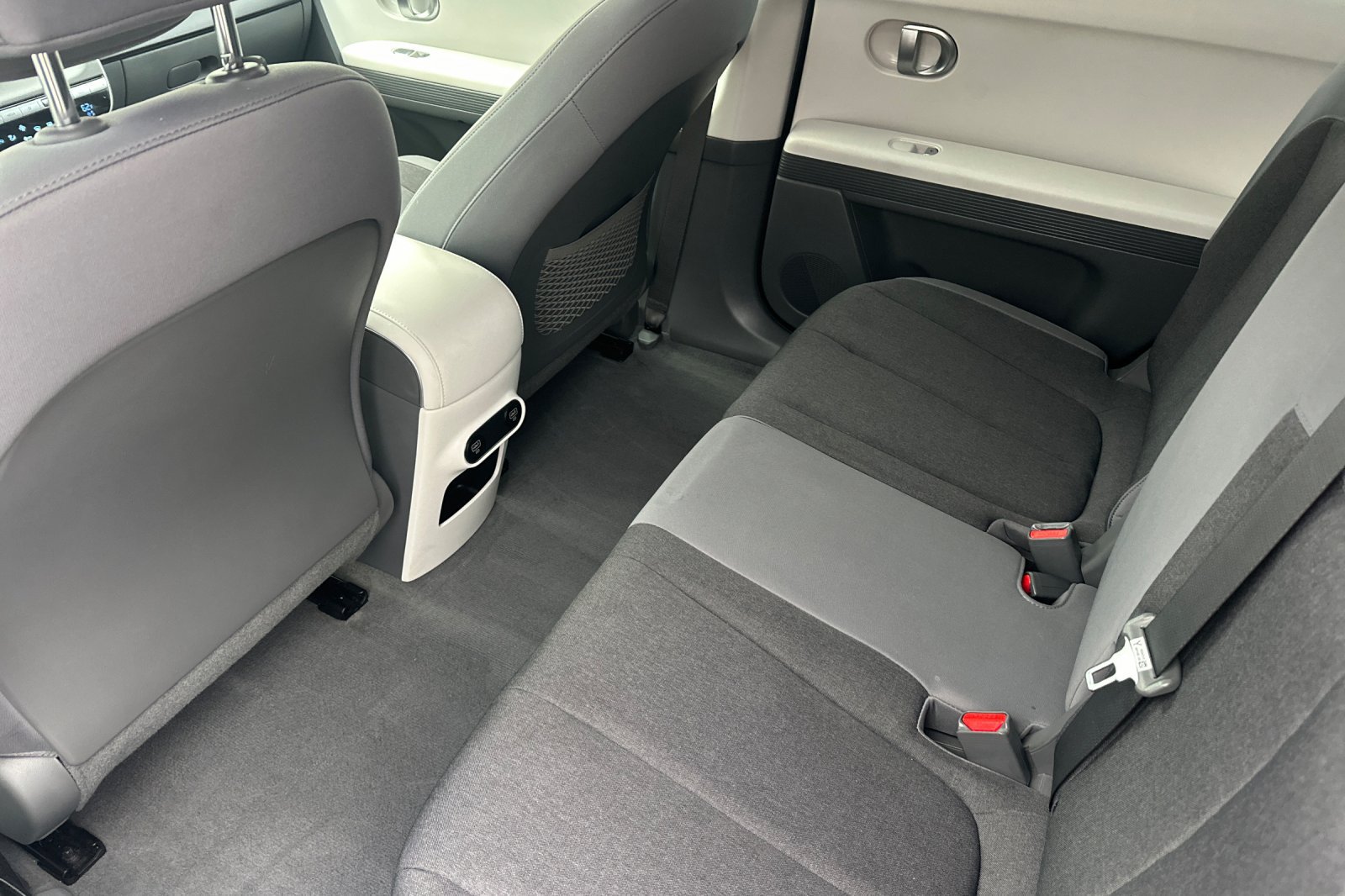 Certified 2024 Hyundai Ioniq 5 SEL RWD image 13