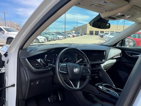 Used 2023 Buick Envision Essence w/ Sport Touring Package image 22