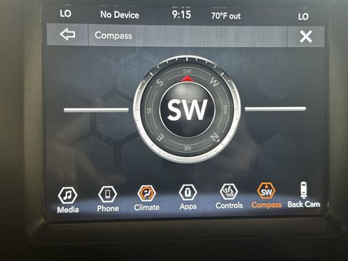 Used 2020 Jeep Cherokee Trailhawk w/ Cold Weather Group AWD/4WD image 22