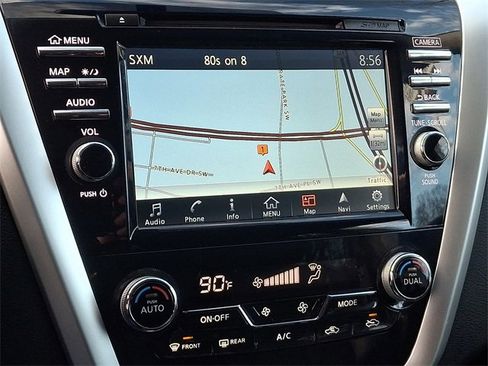 Used 2018 Nissan Murano SL image 17