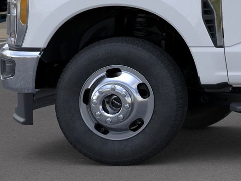 New 2026 Ford F350 XL AWD/4WD image 19