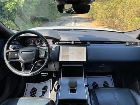 Certified 2024 Land Rover Range Rover Velar Dynamic SE AWD/4WD image 21
