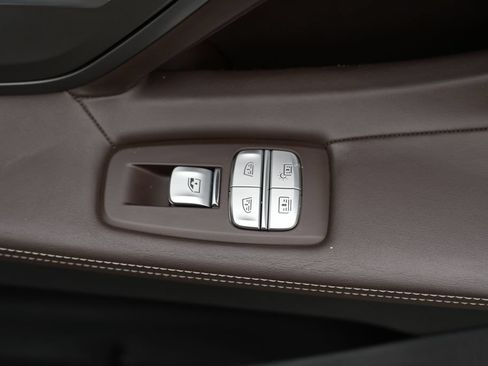 Used 2016 BMW 750i xDrive AWD/4WD image 44