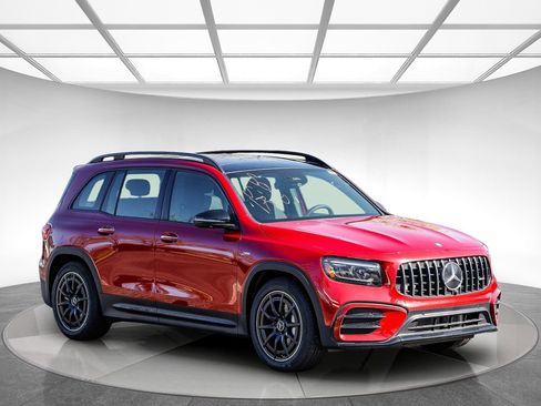 New 2026 Mercedes-Benz GLB 35 AMG 4MATIC image 5