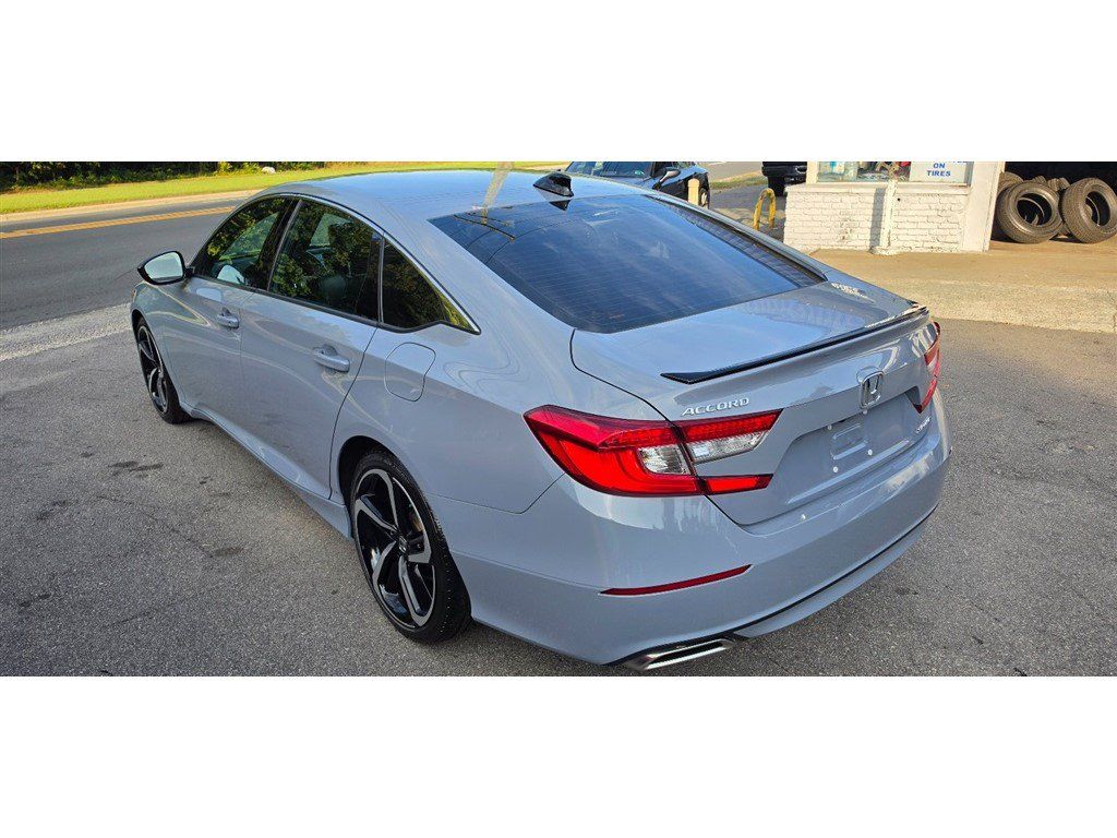Used 2022 Honda Accord Sport image 7