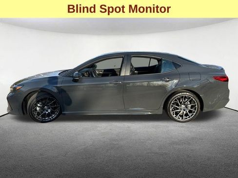 Used 2025 Toyota Camry XSE FWD image 6