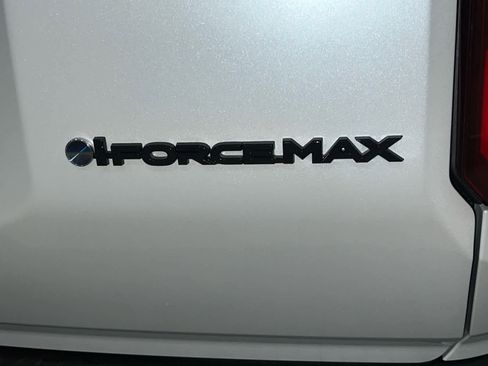 New 2026 Toyota Land Cruiser image 9