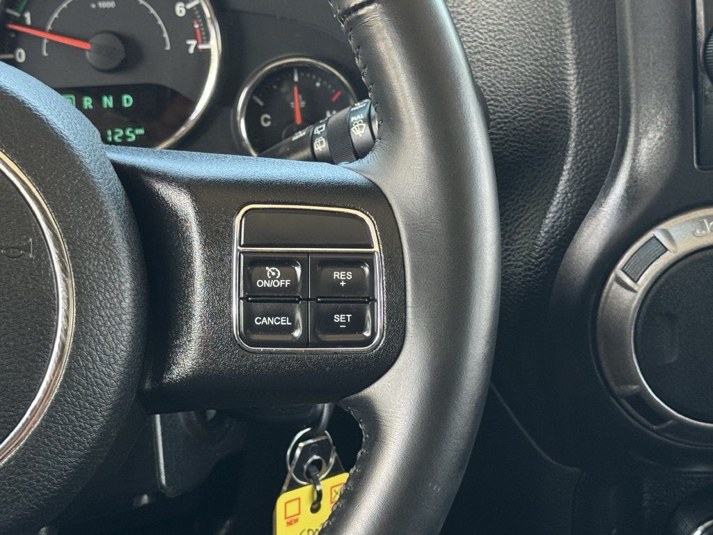 Used 2018 Jeep Wrangler Unlimited Sport S AWD/4WD image 14