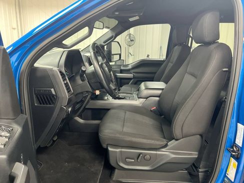 Used 2020 Ford F150 XLT w/ Equipment Group 302A Luxury AWD/4WD image 19