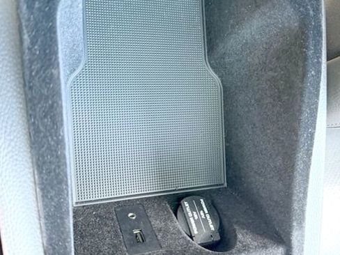 Used 2015 Porsche Panamera 4S image 42