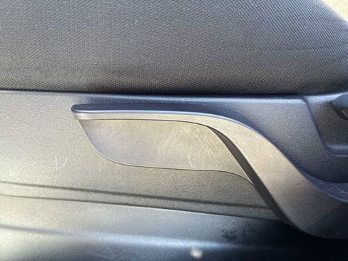 Used 2025 Mitsubishi Outlander Sport LE AWD/4WD image 15