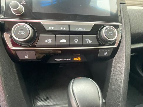 Used 2020 Honda Civic EX image 22