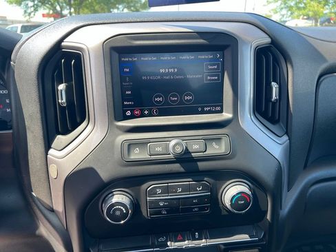 Used 2022 Chevrolet Silverado 2500 W/T w/ WT Fleet Convenience Package AWD/4WD image 35