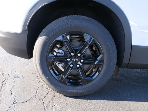 New 2025 Chevrolet Blazer LT image 11