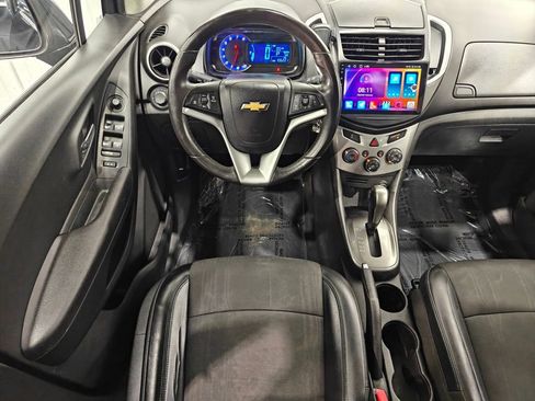 Used 2015 Chevrolet Trax LT w/ LT Plus Package AWD/4WD image 4