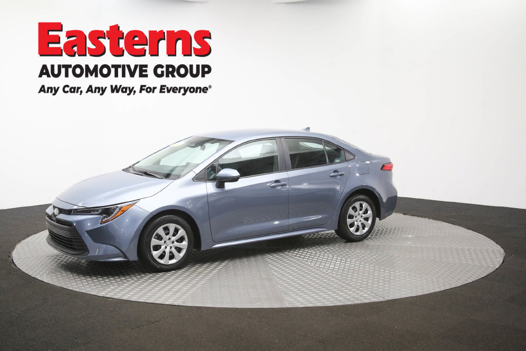 Used 2026 Toyota Corolla LE FWD image 53