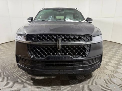 New 2025 Lincoln Navigator Reserve w/ Jet Appearance Package image 5